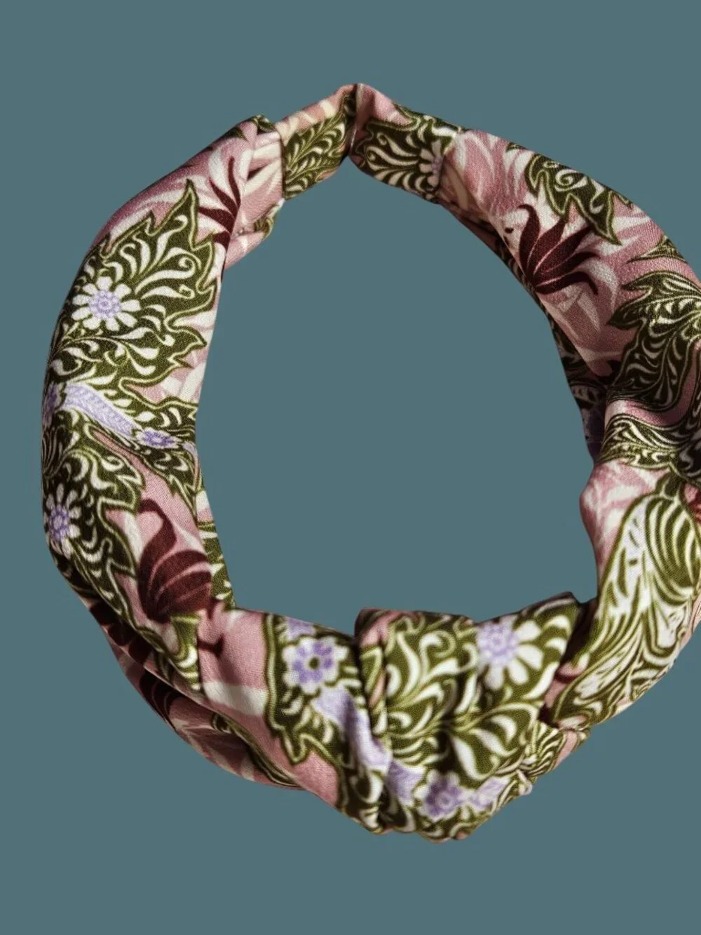 Hair Accessory Lot- 3 Fabric Knot Headbands & 2 Hair Claw Clips
